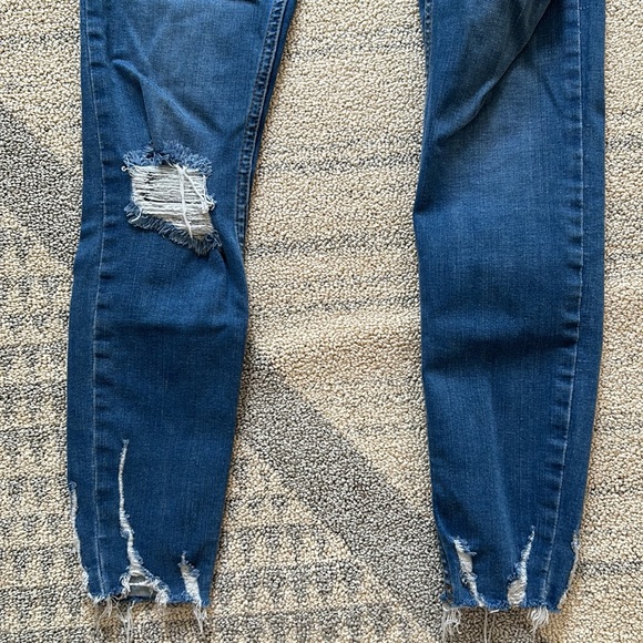 Free People Skinny Jeans - Picture 4 of 8